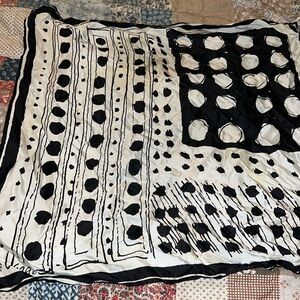 Vera Neumann scarf 22” scarf silk rayon blend